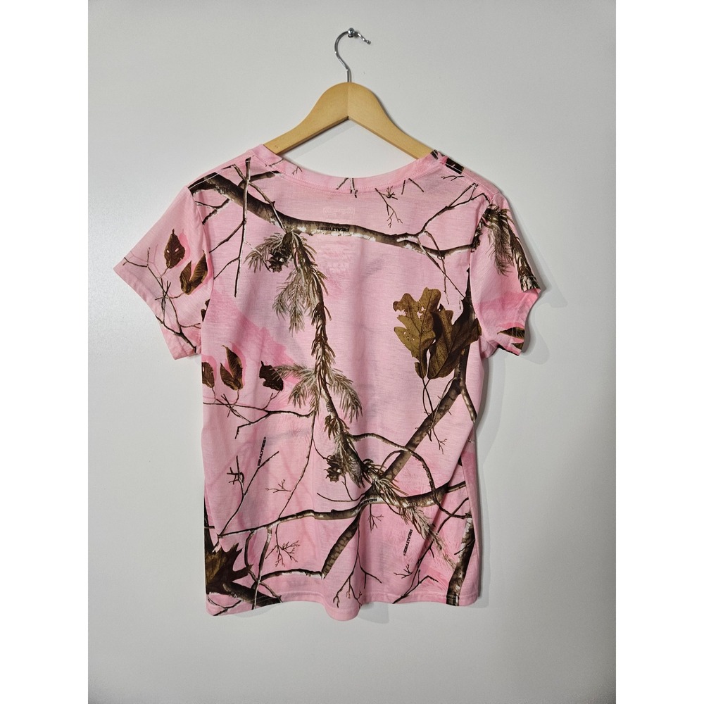 Realtree Xtra Colors Pink Camo V-Neck Shirt Womens XL 16-18 Hunting Outdoor NWOT - Picture 3 of 4